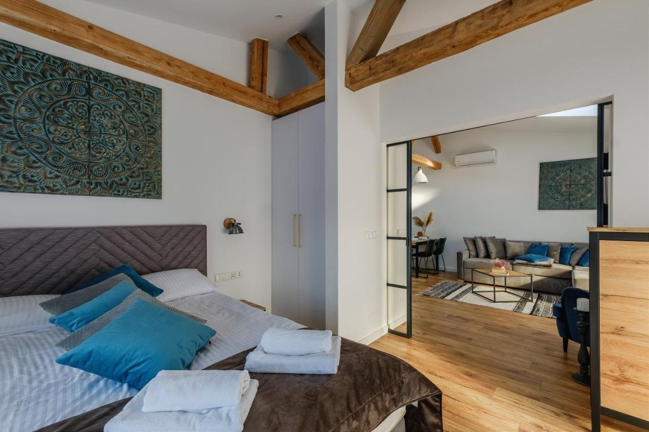 Rezydencja Ornak 5 - Stylowe Apartamenty Z Balkonami I Jacuzzi, 5 Min Pieszo Do Krupowek, Izby Podhalanskie Zakopane Dış mekan fotoğraf