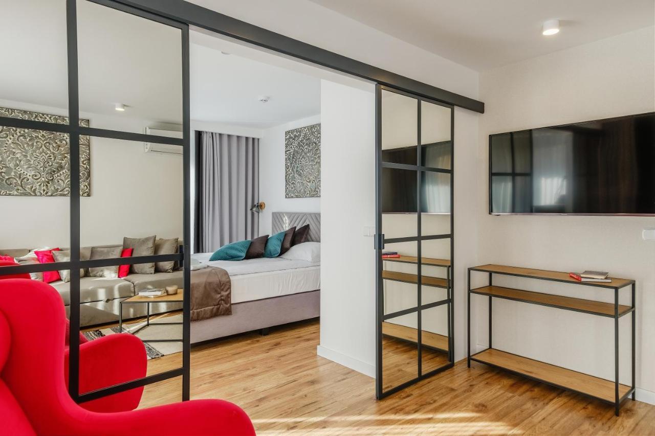 Rezydencja Ornak 5 - Stylowe Apartamenty Z Balkonami I Jacuzzi, 5 Min Pieszo Do Krupowek, Izby Podhalanskie Zakopane Dış mekan fotoğraf
