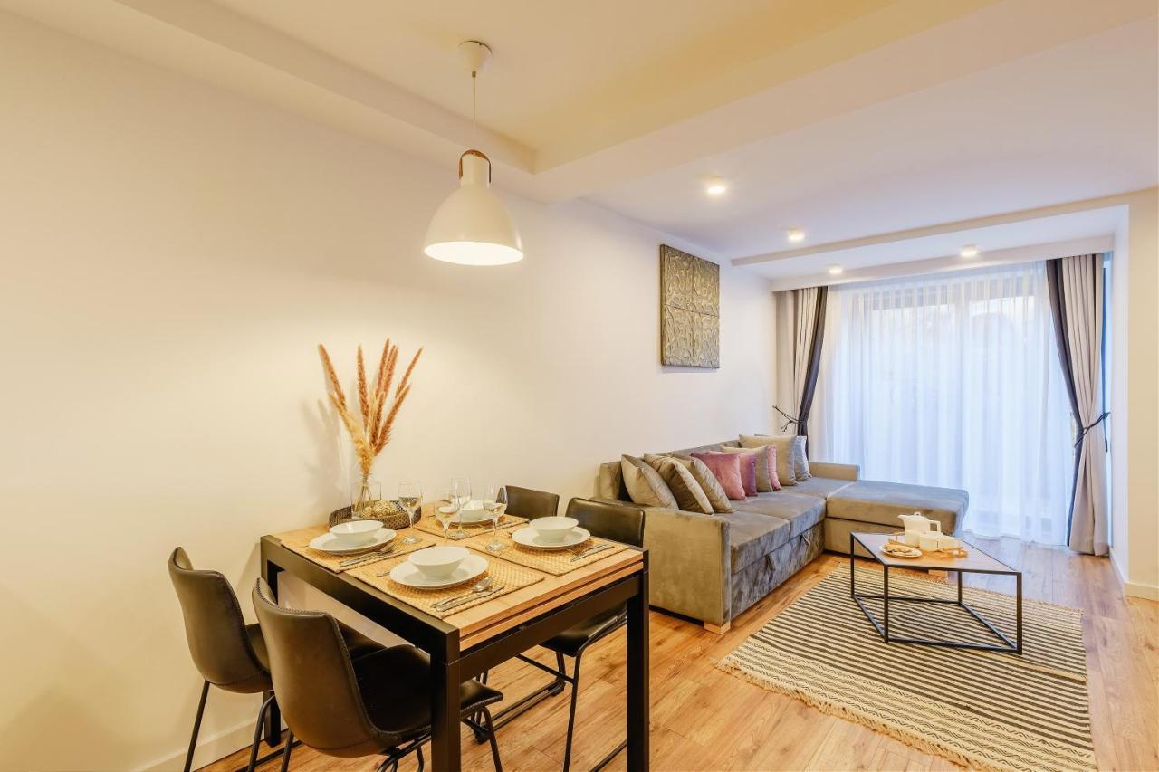Rezydencja Ornak 5 - Stylowe Apartamenty Z Balkonami I Jacuzzi, 5 Min Pieszo Do Krupowek, Izby Podhalanskie Zakopane Dış mekan fotoğraf
